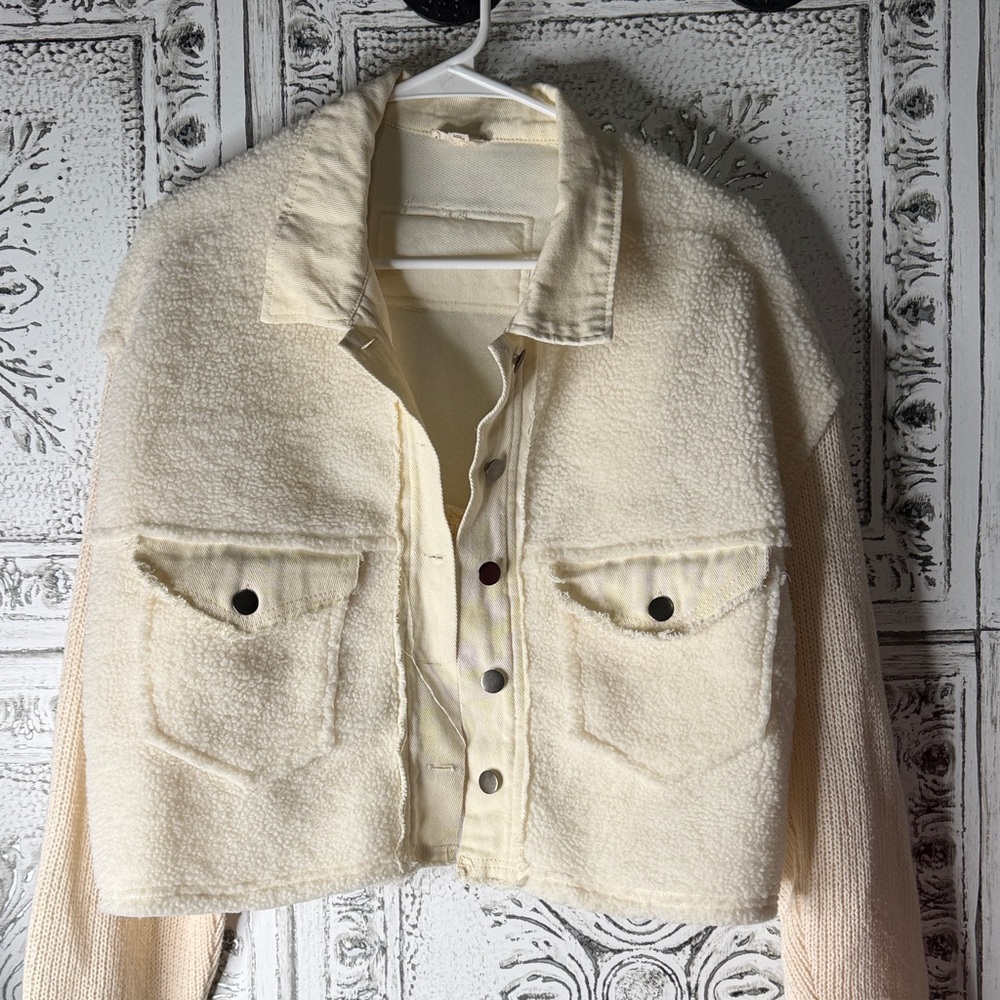 Oversized POL cropped Button Up